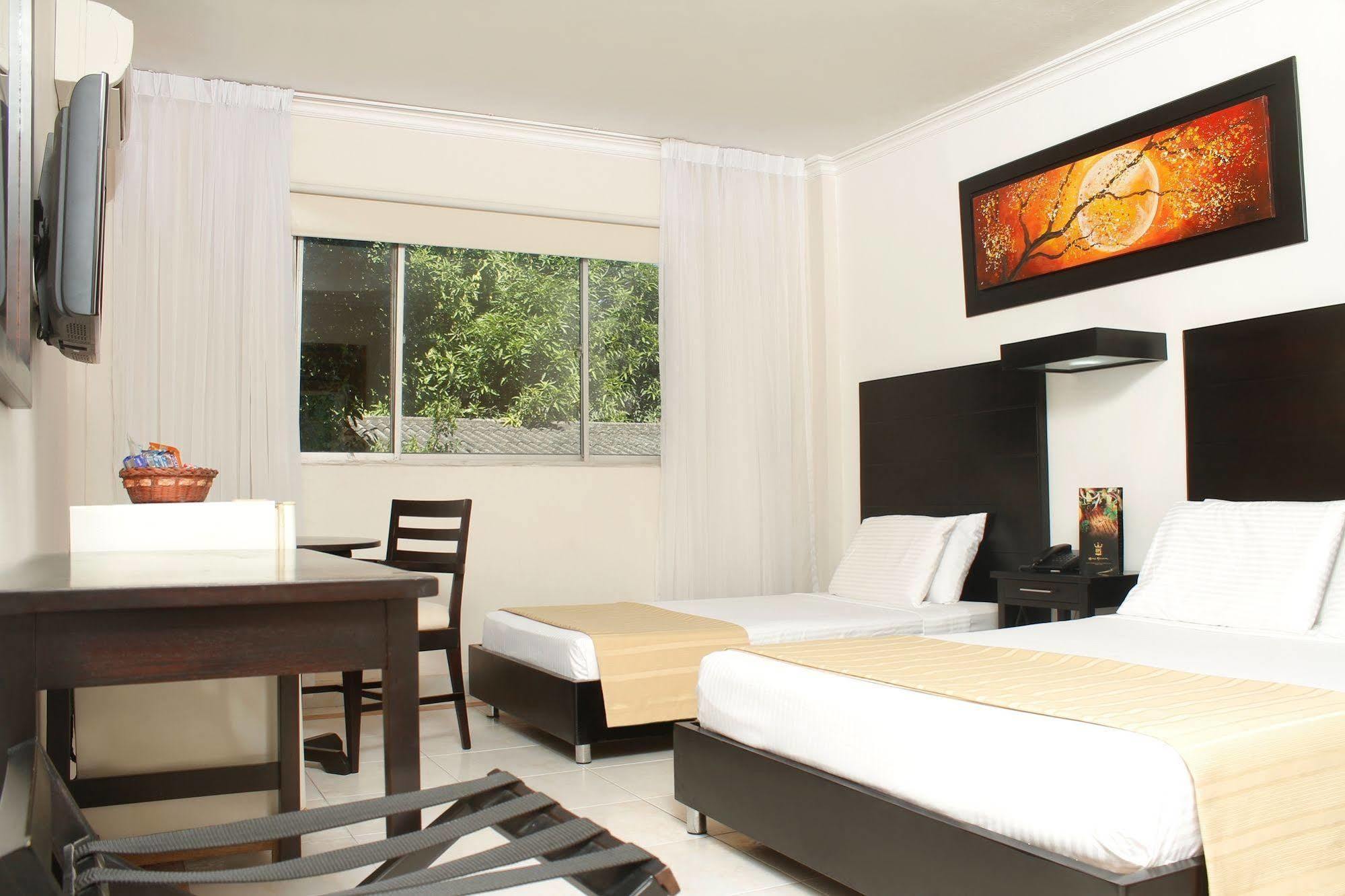 Hotel Genova Centro Barranquilla  Esterno foto